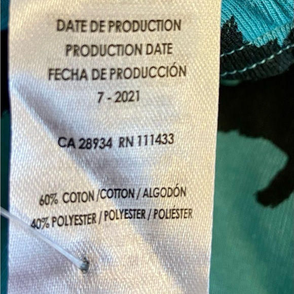 Children’s pyjamas Size 2-3 and Baby on Board sign - both brand new - Picture 6 of 7